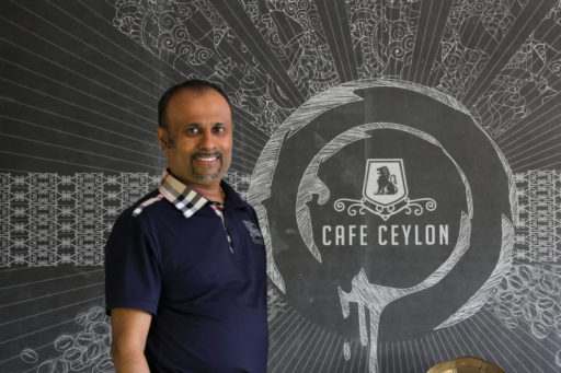 [:en]Café Ceylon, Kampala, Uganda[:ru]Кафе Цейлон, Кампала, Уганда[:SI]උගන්ඩාවේ කම්පාලා නගරයේ Café Ceylon[:]