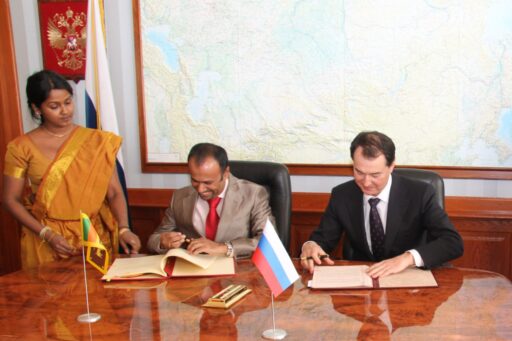 [:en]Air-Services Agreement[:ru]Авиа соглашения[:SI]ගුවන් සේවා ගිවිසුම අත්සන් කිරීම[:]