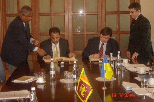 [:en]Secretary of MEA in Ukraine[:ru]Секретарь МИД в Украина[:SI]විදේශ කටයුතු ලේකම් යුක්රේනියාවේ[:]
