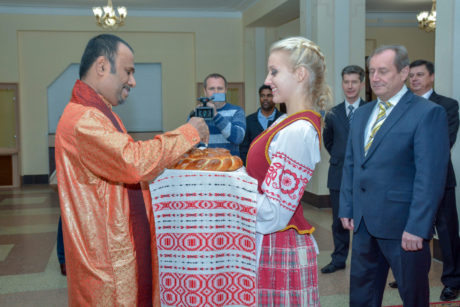 [:en]Culture show in Vitebsk City[:ru]Шоу Шри Ланка в г. Витебск[:SI]සංස්කෘතික සංදර්ශන විතෙප්ස් නගරයේ[:]
