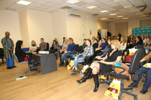 [:en]Workshop with Natalie Tours[:ru]Семинар с Натали Турс[:SI]නැටලි ටුවර් සමග සංචාරක වැඩමුළුව[:]