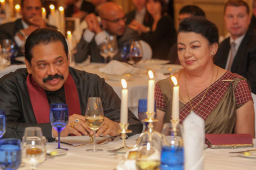 [:en]Dinner at Hotel Ritz Carlton[:ru]Ужин в отеле Ritz Carlton[:SI]රිට්ස් කාල්ටන්හී උත්සවය[:]