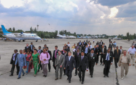 [:en]Visit to Antonov Aeronautical[:ru]Посещение Антонова[:SI]ඇන්ටනෝව් ගුවන්යානා සංකීර්ණය[:]