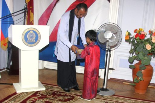 [:en]Presentation of a “Leadership”[:ru]Презентация «Наш Лидер»[:SI]”නායකත්වය” පොත ඉදිරිපත් කිරීම[:]