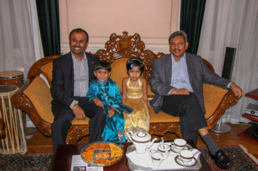 [:en]Reception for Secretary[:ru]Прием в приезда Секретаря[:SI]ආරක්ෂක ලේකම්වරයාට උත්සව[:]
