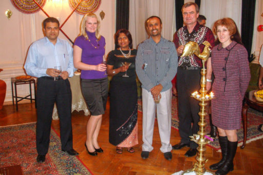 [:en]Sri Lankan New Year Celebrated[:ru]Шри-Ланки Новый год[:SI]ලාංකික අලුත් අවරුදු උත්සව[:]