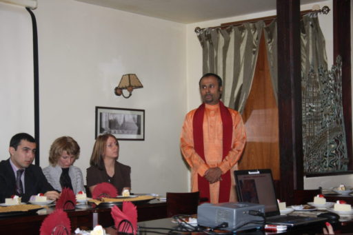 [:en]Workshop with Spectrum[:ru]Семинар со Спектрум[:SI]“Spectrum” සමග සංචාරක වැඩමුළුව[:]