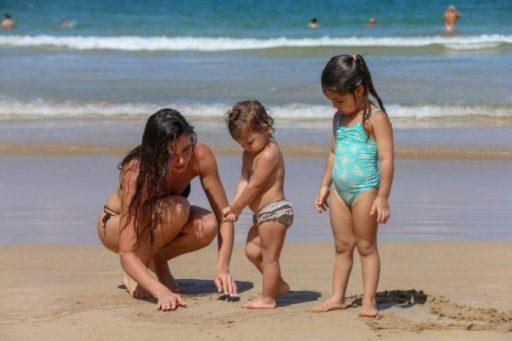 [:en]ලංකාවේ හැඩ බලන්න නැගෙනහිර යුරෝපයෙන්..[:ru]Посмотрите, как выглядит Шри-Ланка из Восточной Европы..[:SI]ලංකාවේ හැඩ බලන්න නැගෙනහිර යුරෝපයෙන්..[:]